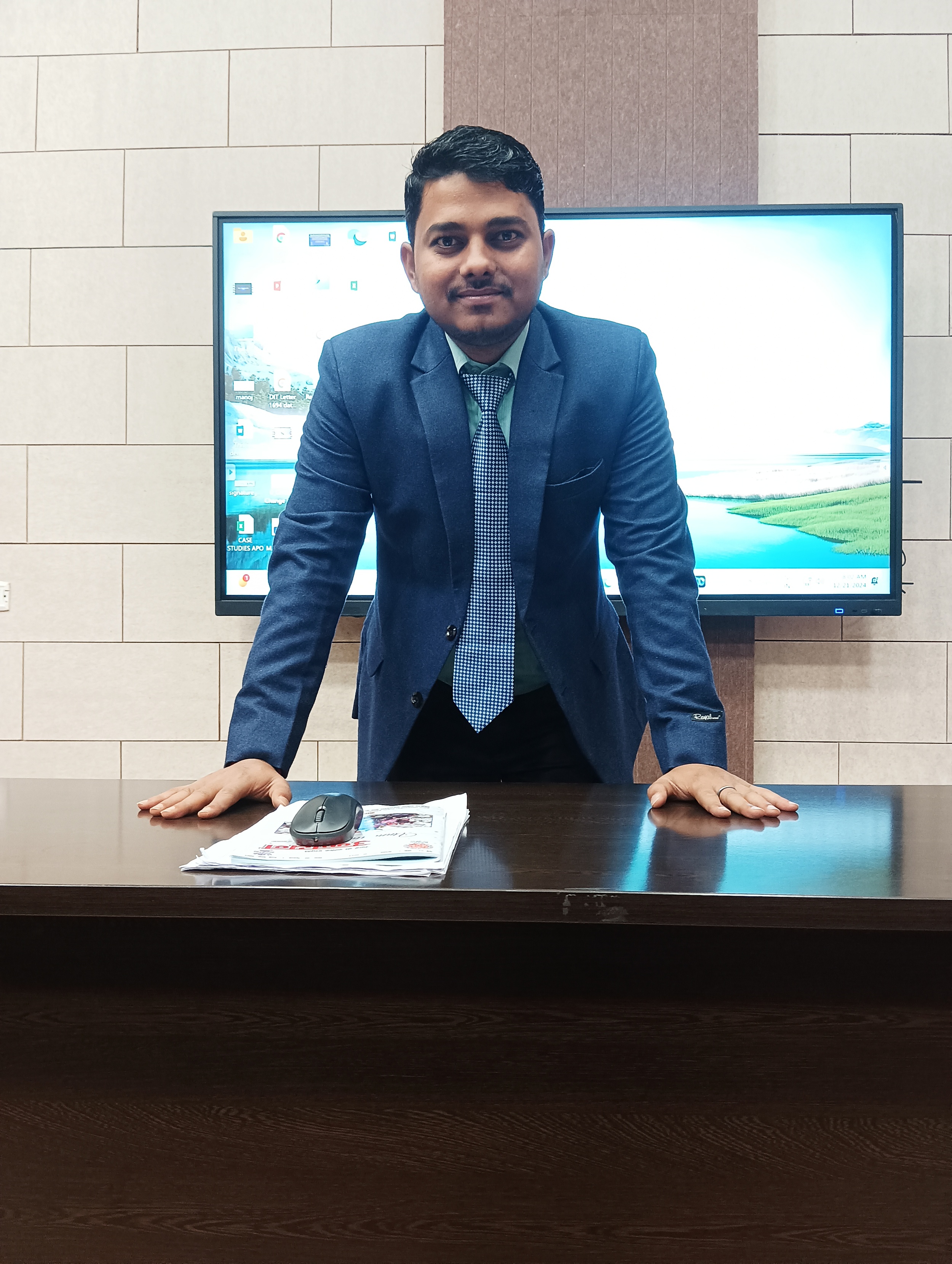 .Shri Madan Kumar Sharma (Lecturer).