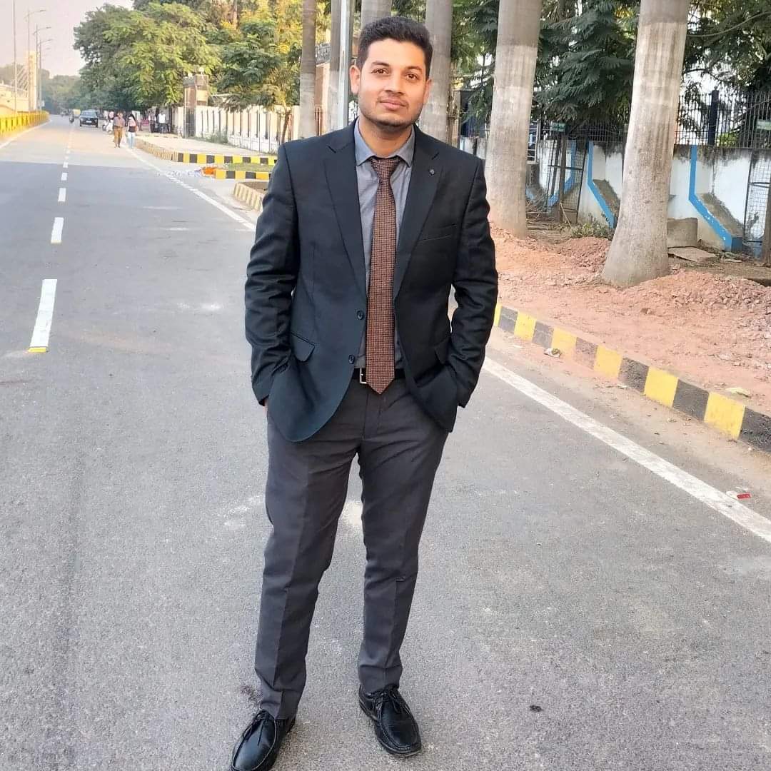 .Shri Ashish Narain Keshaw (Lecturer).